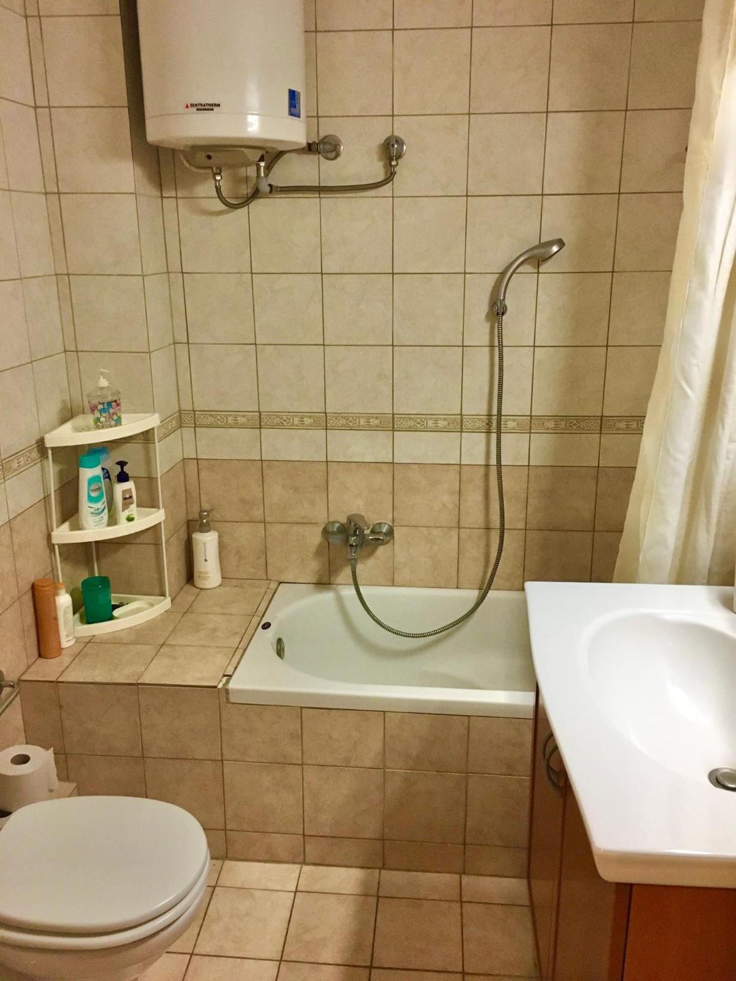 메타모르포시 Tradiotional House 아파트 외부 사진